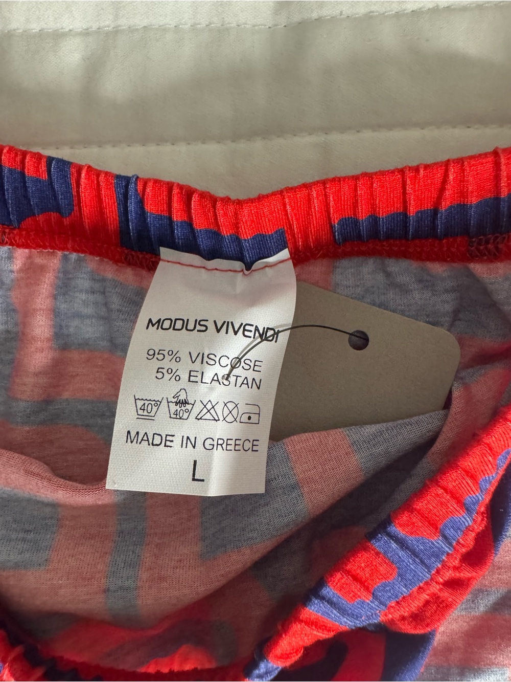 MODUS VIVENDI Men's Red and Blue Geometric Briefs - Picture 4 of 5